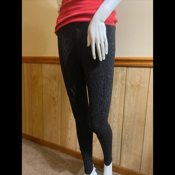 Mudd Cheetah Leggings - Picture 2 of 3